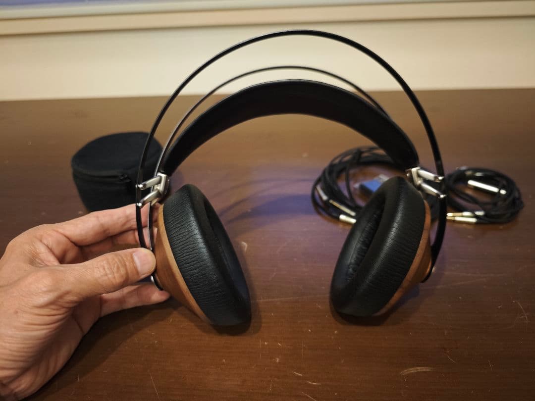 Meze audio classics 99 ウォールナットシルバー 美品