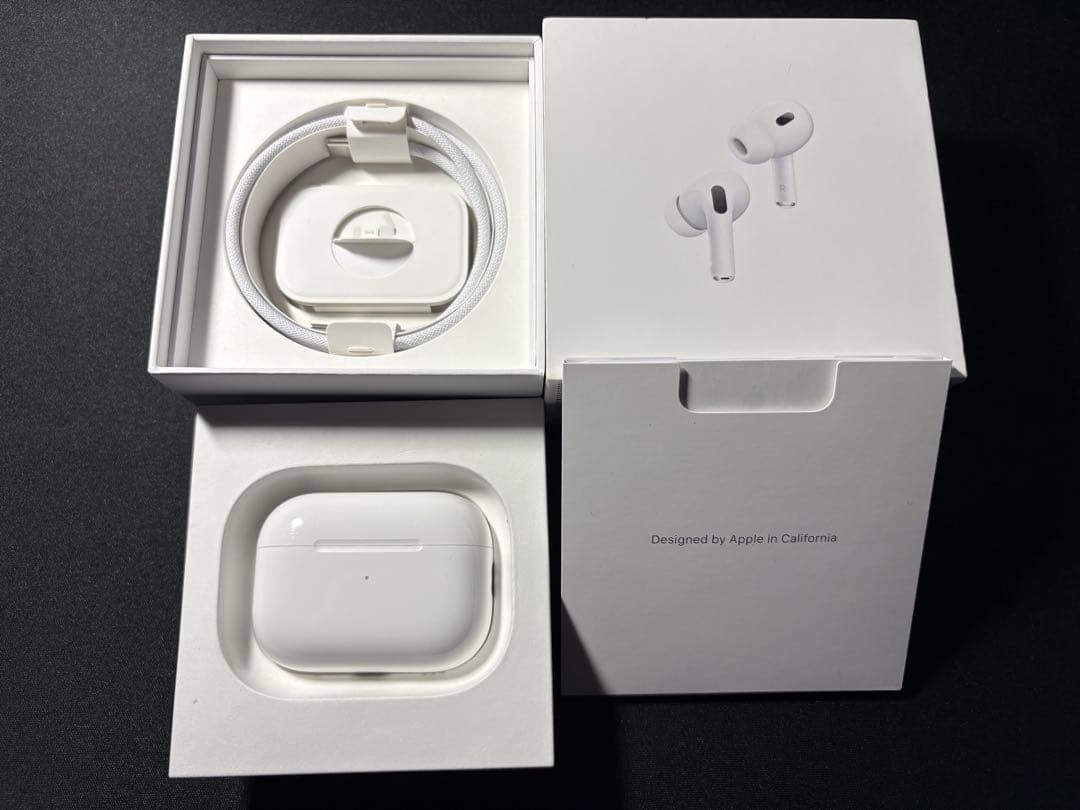 airpods pro 第2世代 正規品 AppleCare+付 ケース付