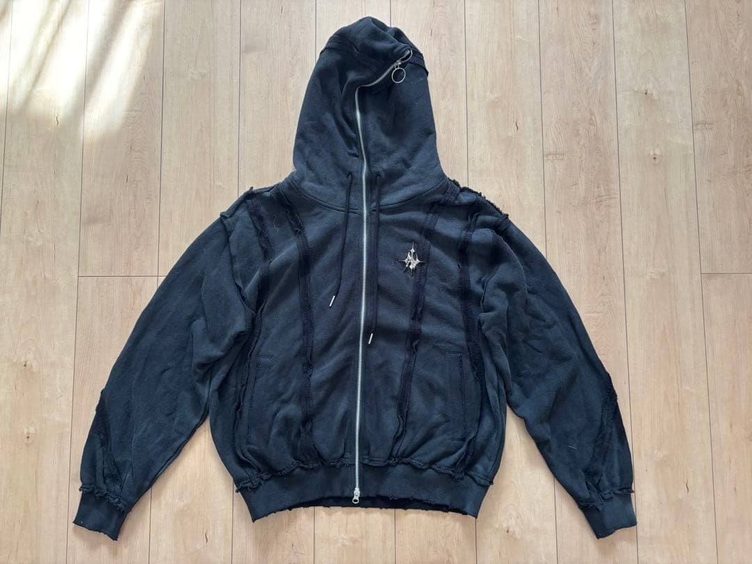 A'GEM/9×.kom 『A'GEM/9/エージェムナイン』 吹付加工パーカー