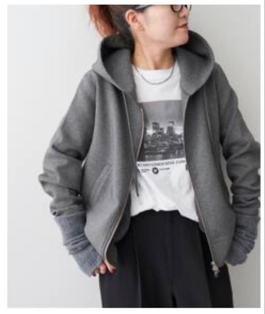 Spick and Span ストレッチジップフードパーカー