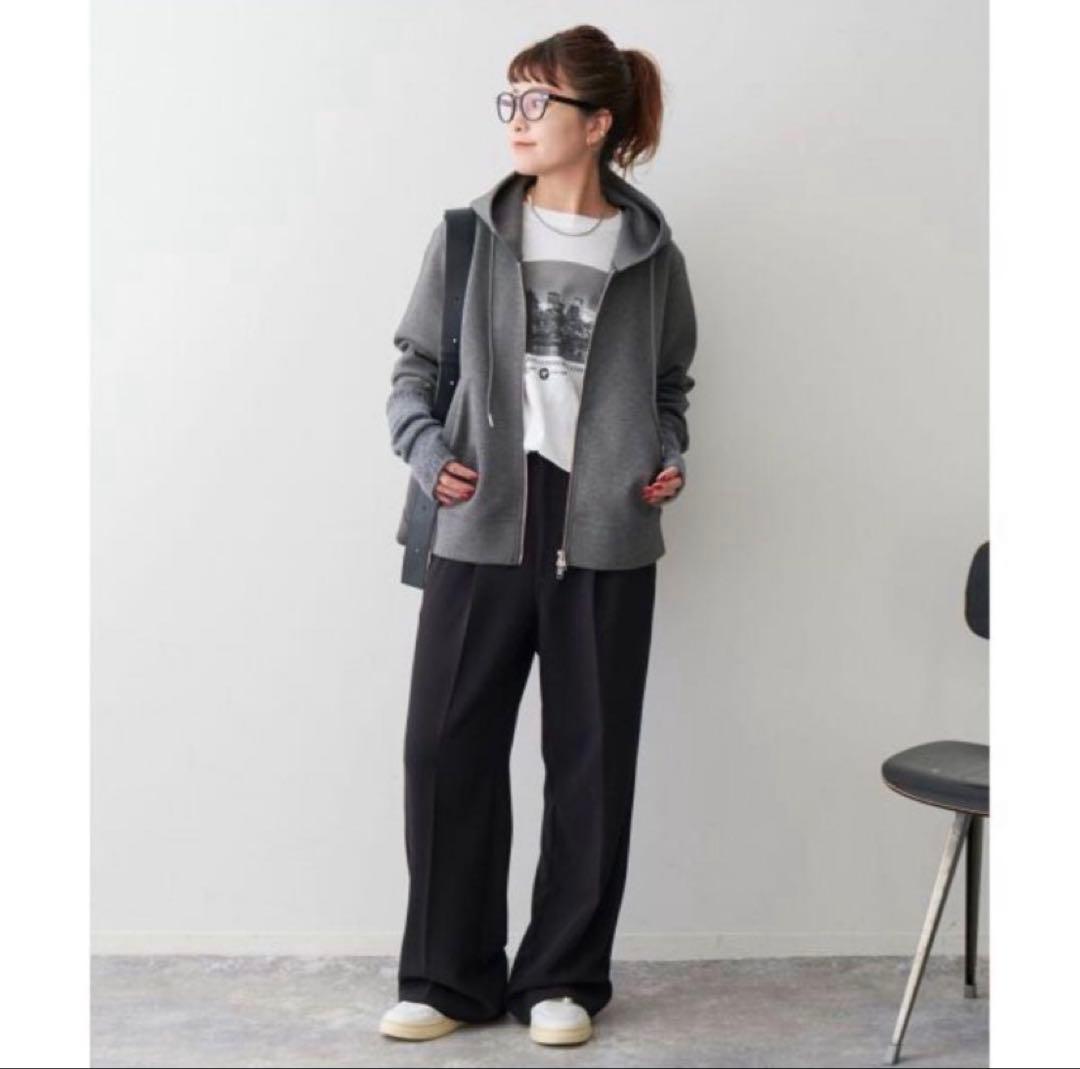 Spick and Span ストレッチジップフードパーカー