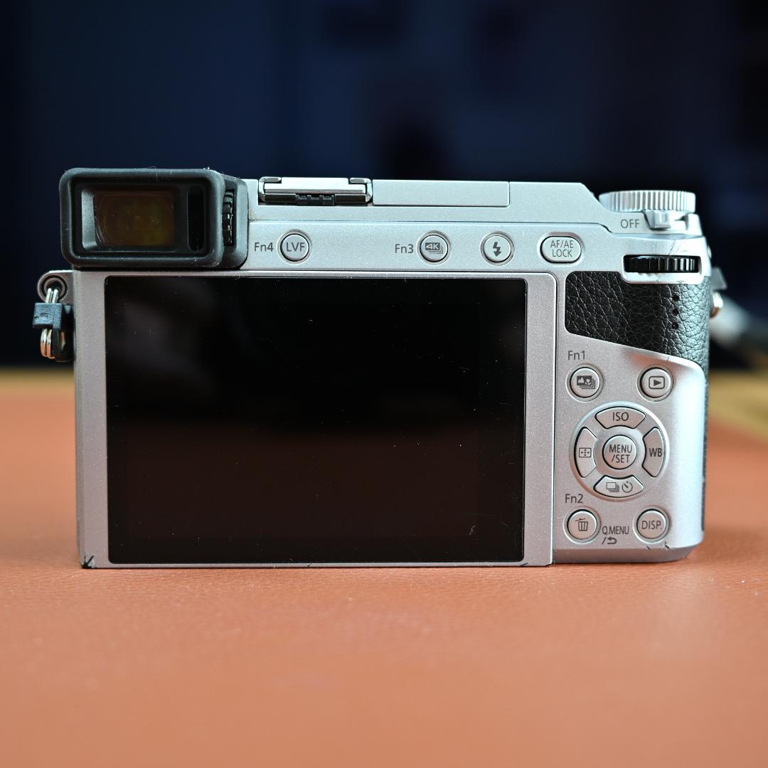 Panasonic LUMIX GX7MK2 シルバー