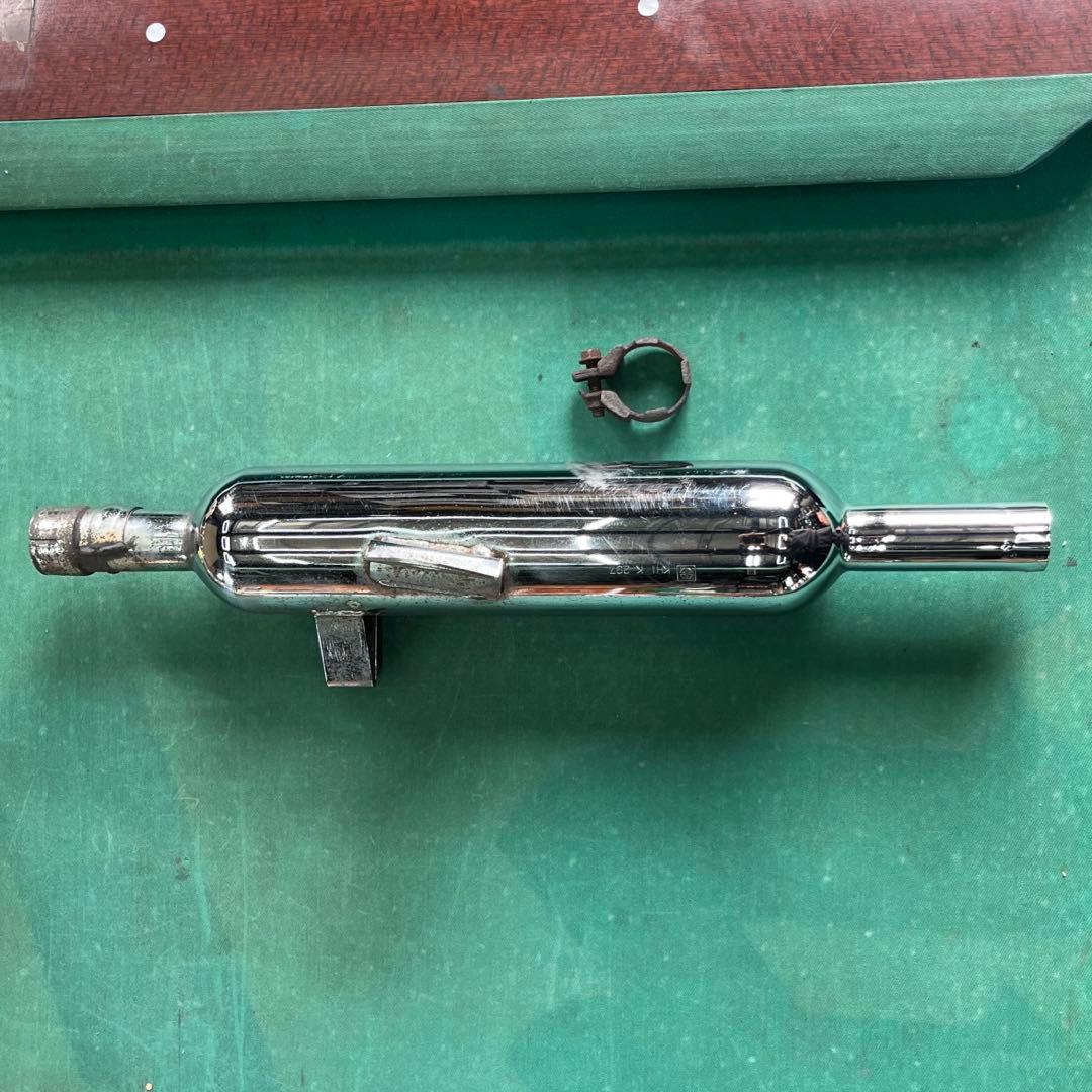 エストレア　純正マフラー