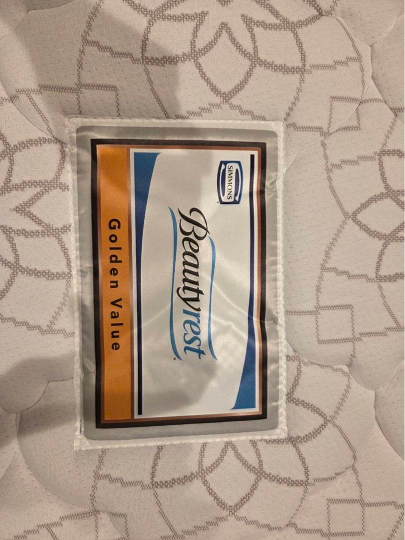 購入者仮決定　Beautyrest Golden Value クイーンマットレス