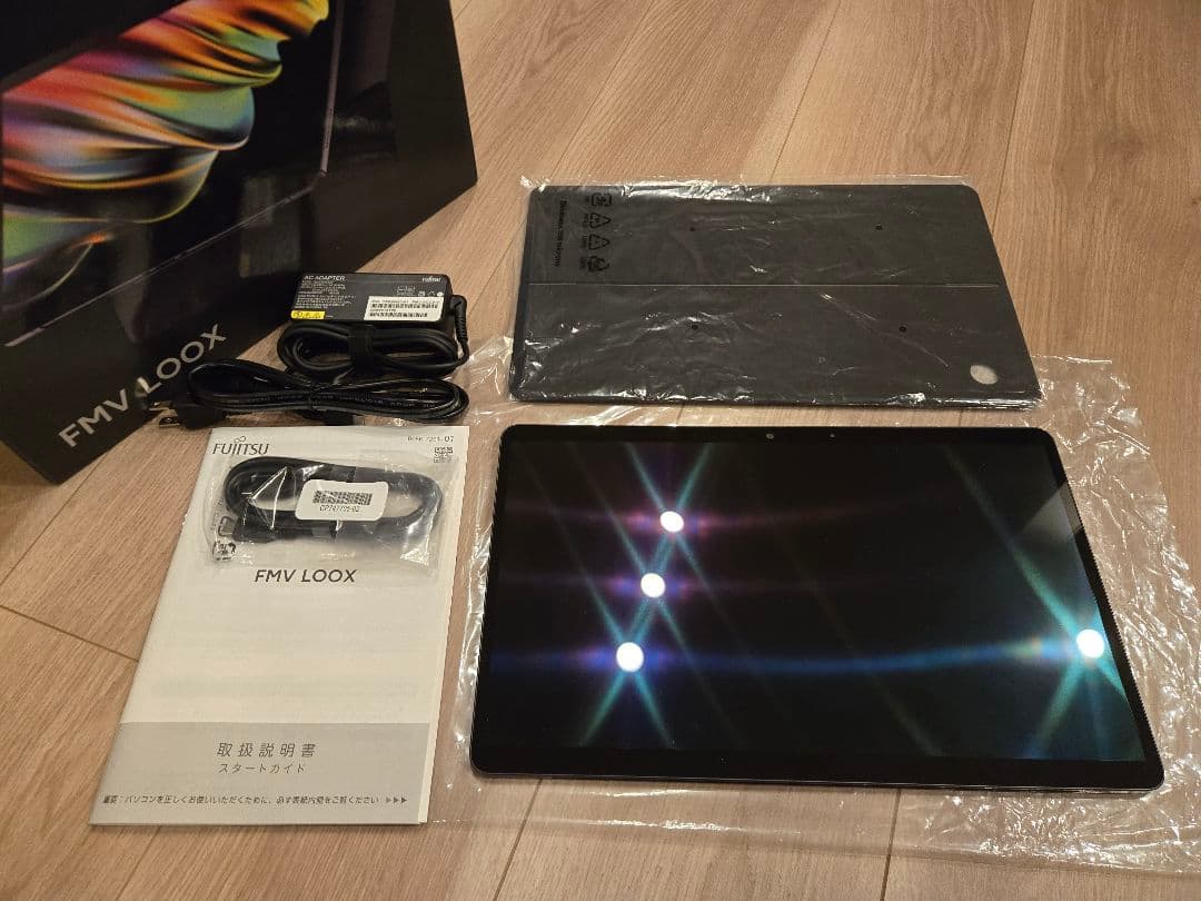 【訳あり特価処分】箱・付属品有 ほぼ未使用品 富士通 FMV LOOX 75/G