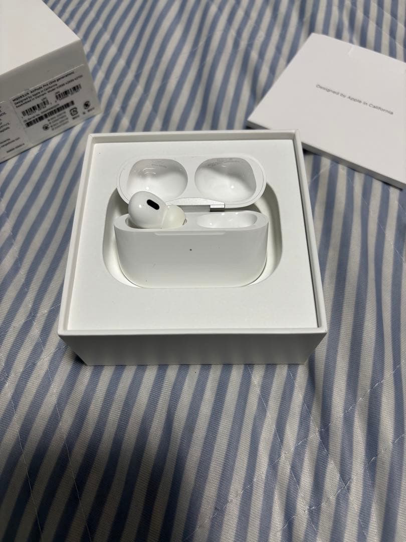 airpods pro2 本体(左耳・ケースのみ) 付属品完品