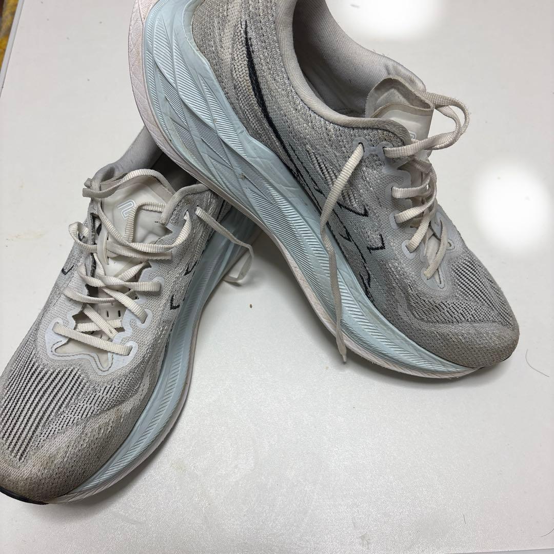 スパイク・シューズ SUPERBLAST 2 28