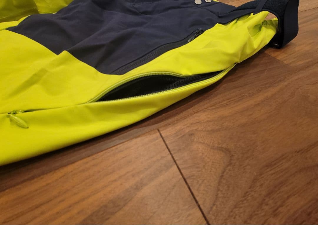 DESCENTE 上下 ジャケMパンツ(丈はM、ウエストS)