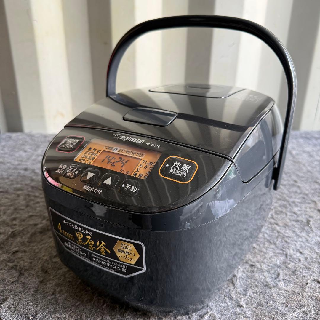 L14美品✨ 2025年製✨ 象印　炊飯器　NL-DT1