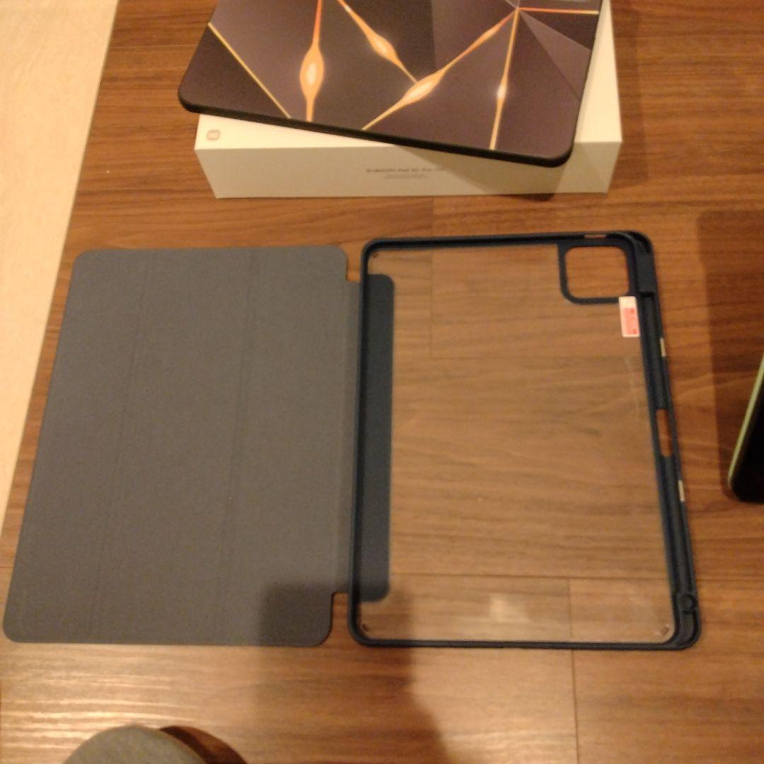 し*ん様 Xiaomi Pad 6S Pro 12.4インチ ＋ケース3つ
