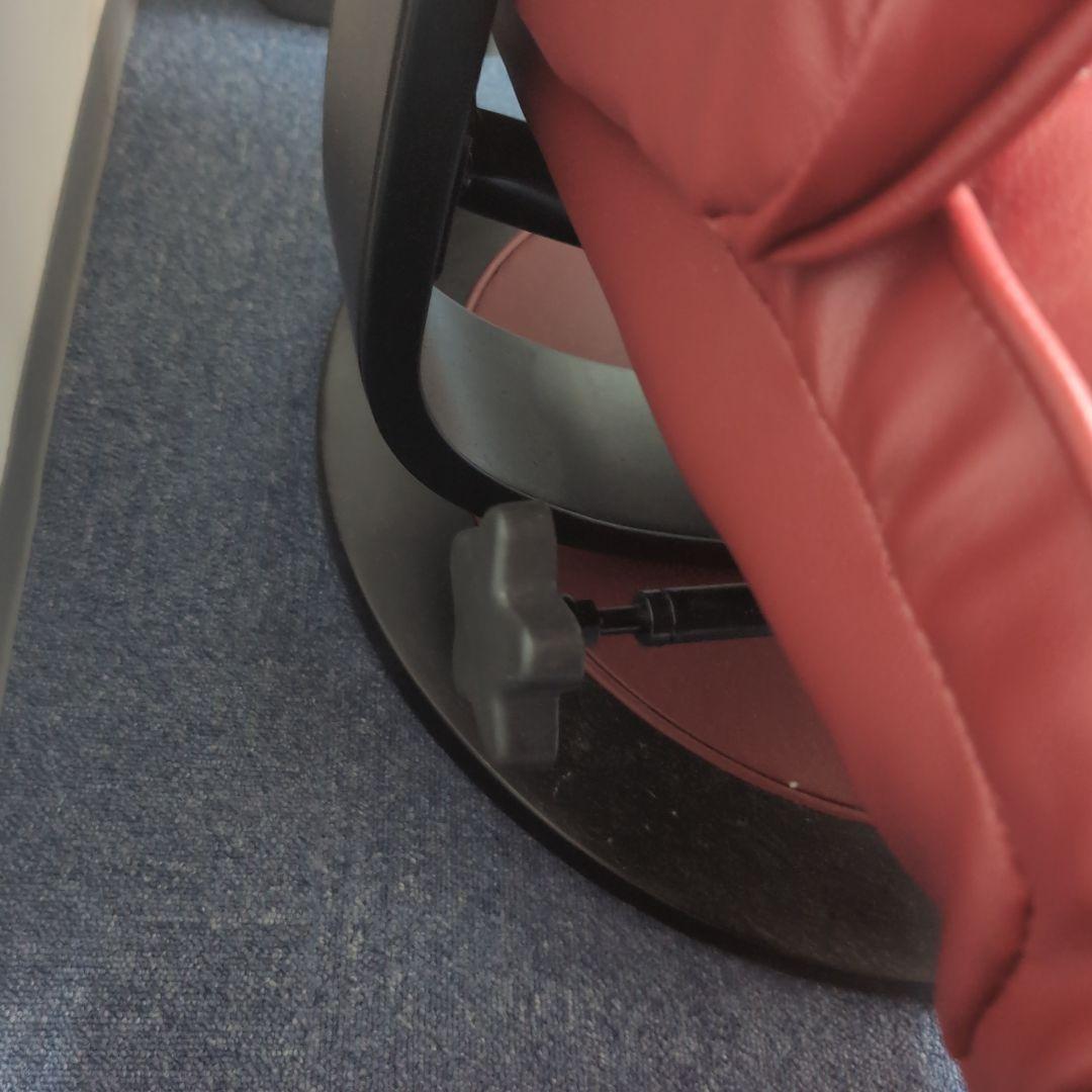 赤 リクライニングチェア オットマン付き