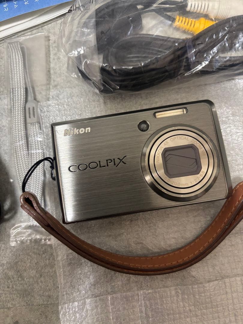 Nikon COLLPIX クールピクス　S600 デジカメ