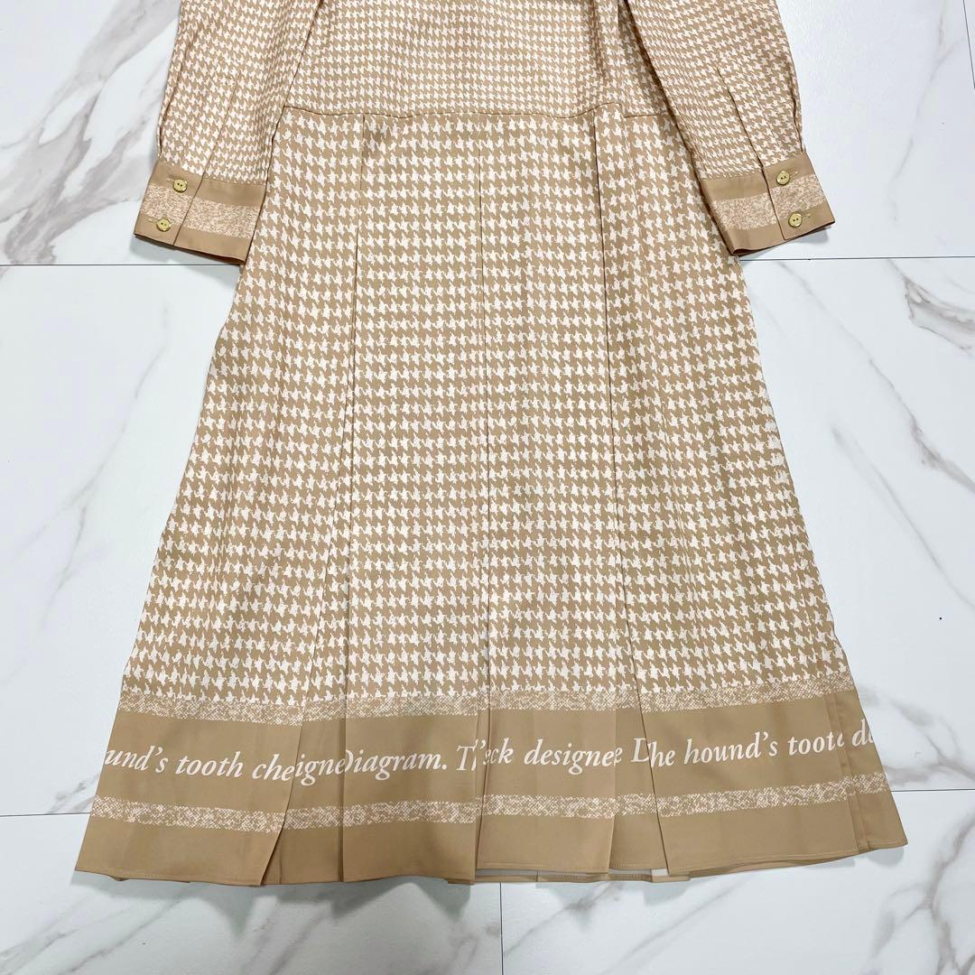 未使用級✨グレースコンチネンタル ハウンドトゥースプリントワンピース 近年