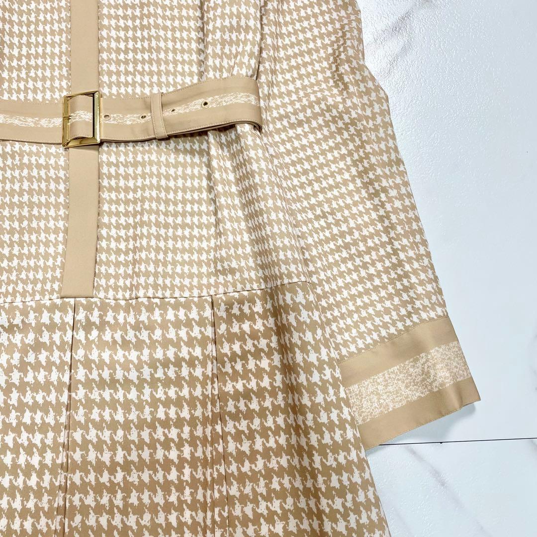 未使用級✨グレースコンチネンタル ハウンドトゥースプリントワンピース 近年