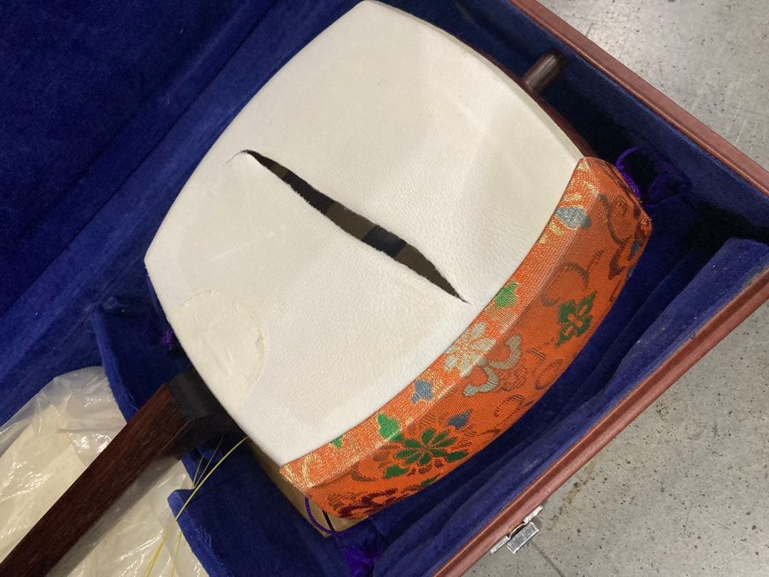 I）高級 和楽器 三味線 純銀 紅木 ハードケース付き