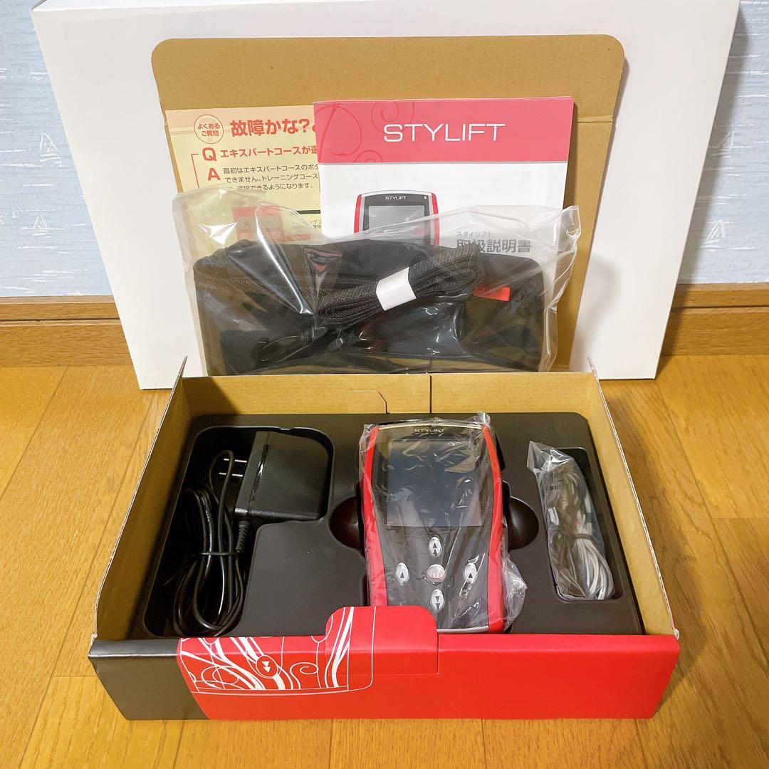 3*5様 伊藤超短波　家庭用EMSマシン スタイリフト 動作確認済