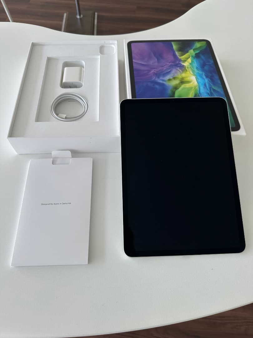 【完動品】iPad Pro11 2世代　iOS18.5　128GB