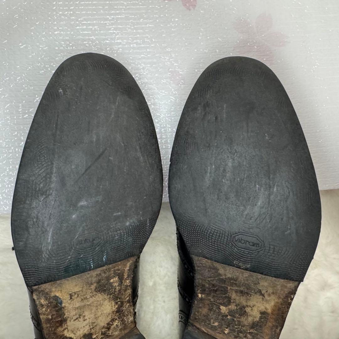 PRADA プラダ　革靴　ビジネスシューズ ウイングチップ 黒 26.5