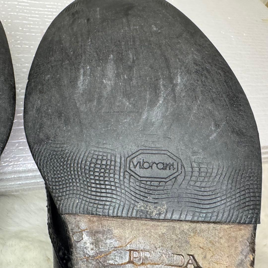 PRADA プラダ　革靴　ビジネスシューズ ウイングチップ 黒 26.5