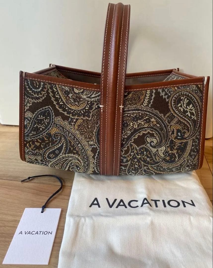 25AW 完売品　A VACATION SEE SAW ペイズリー柄