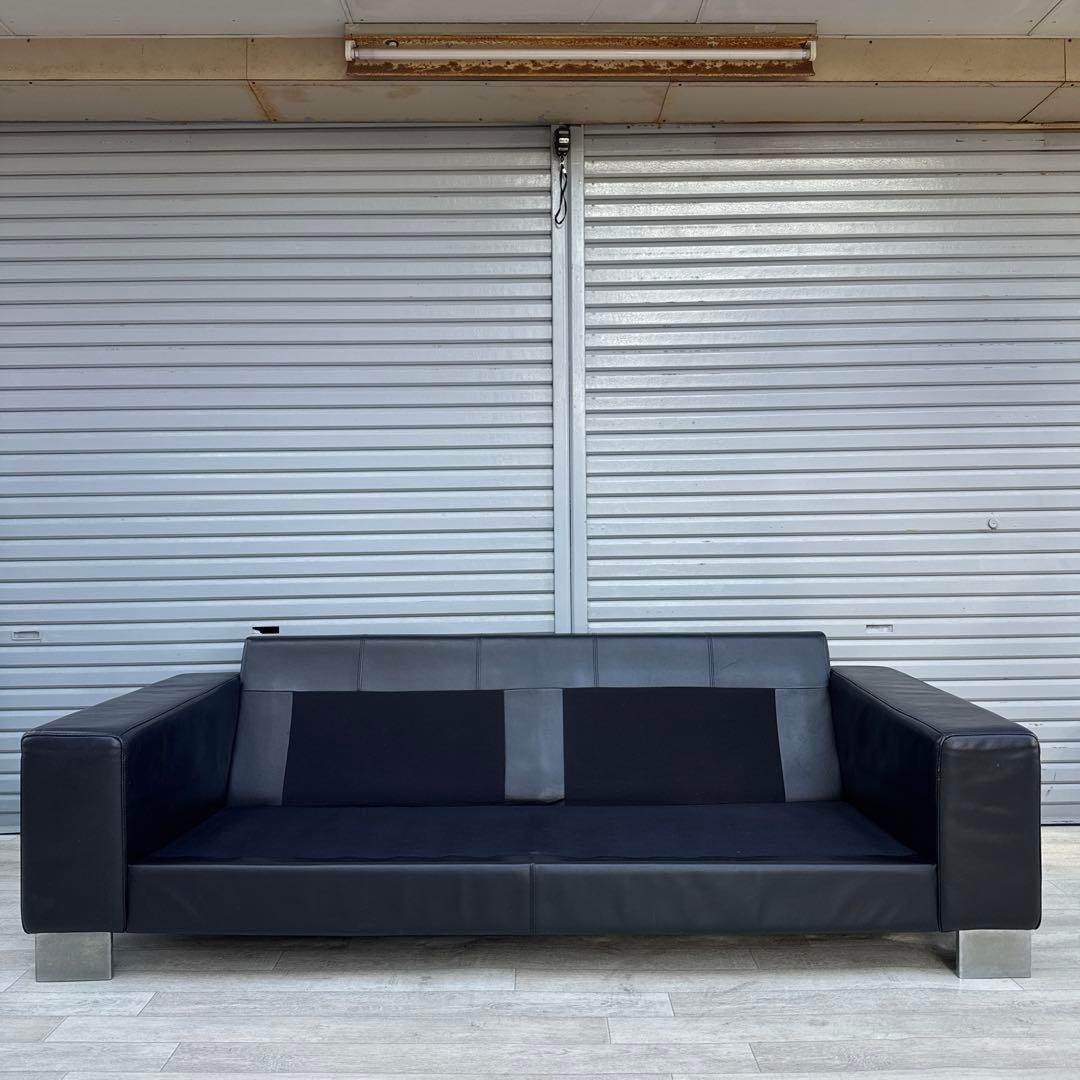 ボーコンセプト I.D.V.2 北欧モダン ブラック本革ソファ