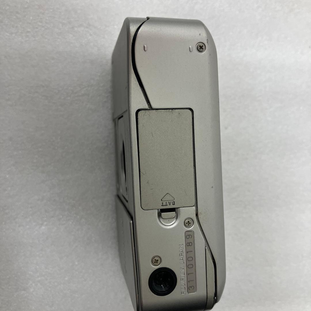 TIARA Ⅱ コンパクトフィルムカメラ