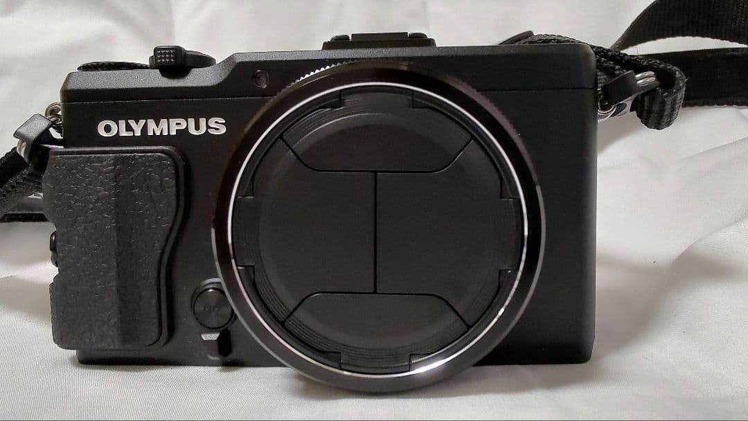 OLYMPUS XZ-2 純正自動開閉キャップ付き