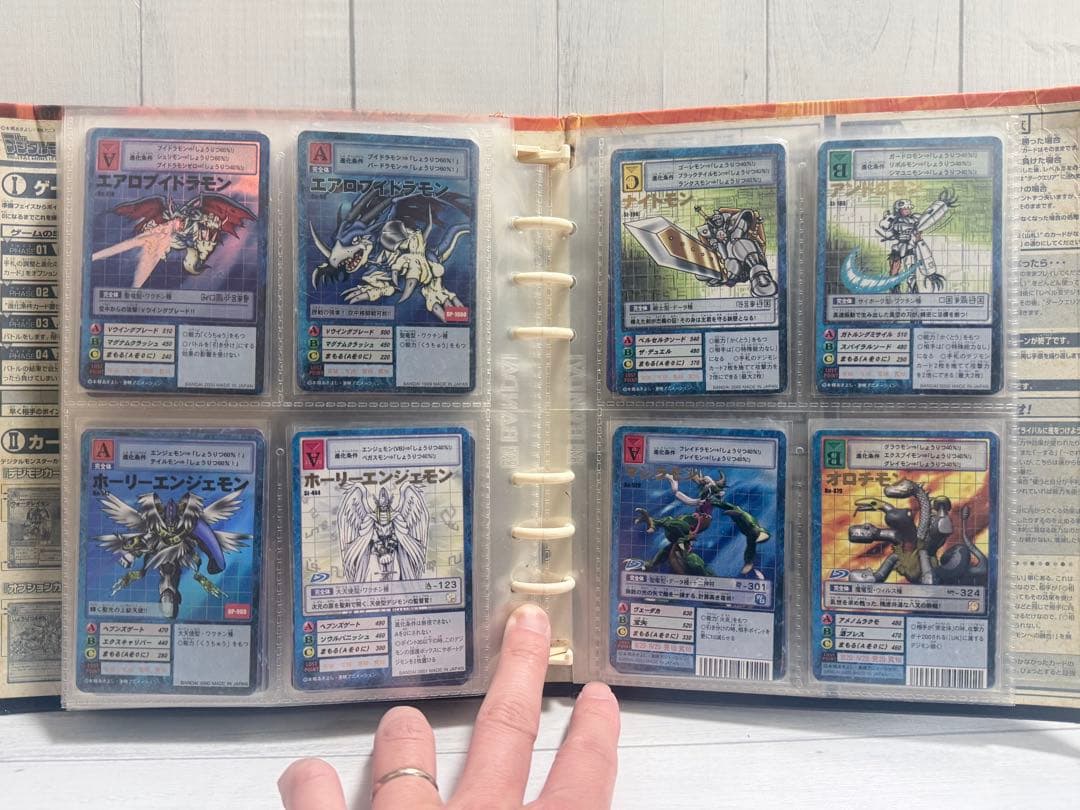 デジモンカードゲーム 旧カードまとめ売り 145枚 当時モノ ファイル付き
