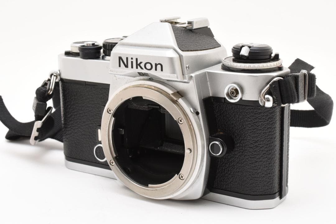 ★各部モルト張り替え済・美品★ ニコン Nikon FE ボディ #19589