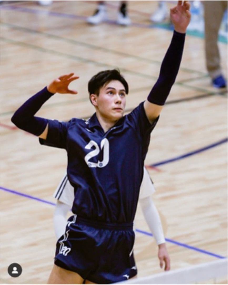 ニック【限定】日体大 バレー 公式ユニフォーム パンツ 髙橋藍 Tシャツ