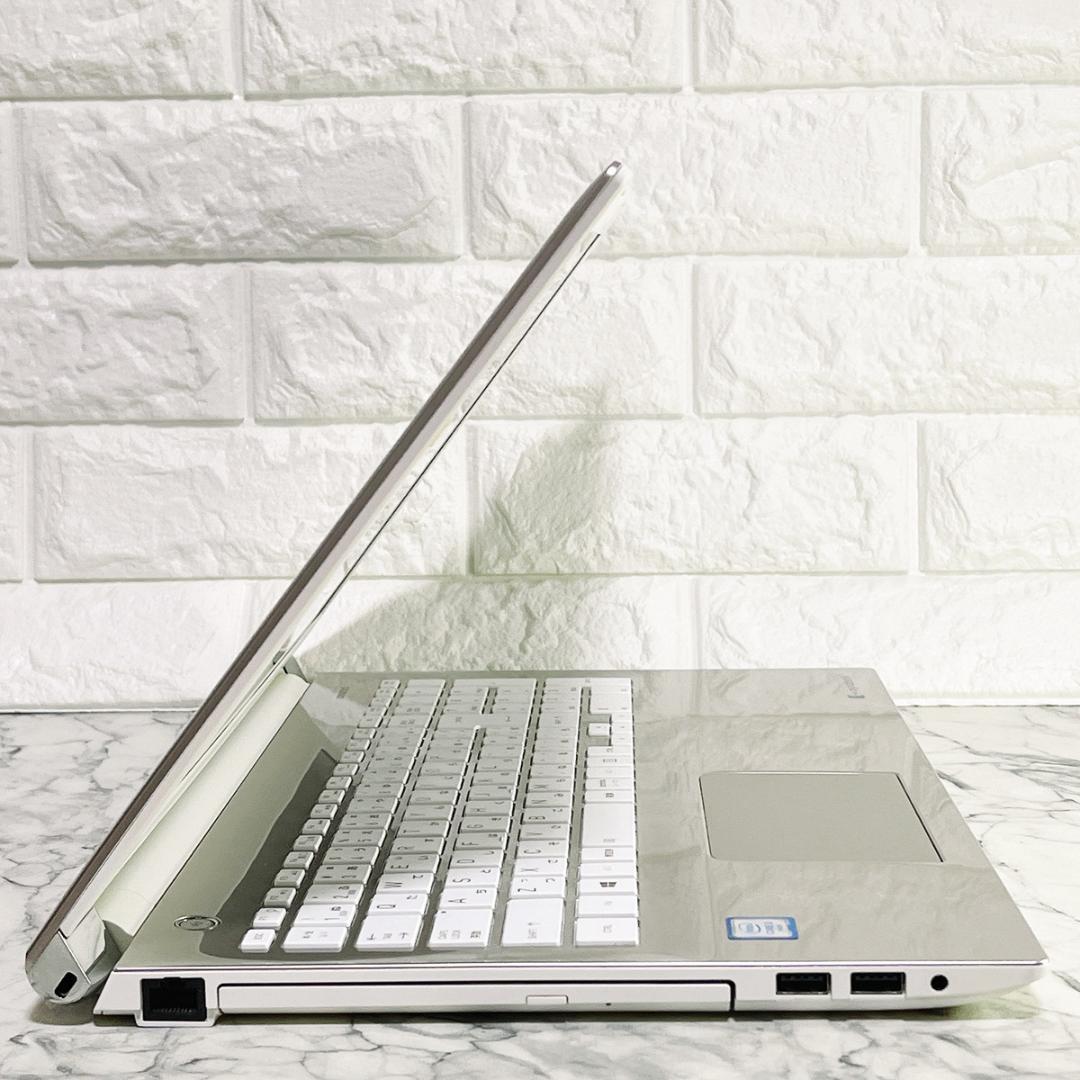 Windows11✨新品爆速SSD薄型ゴールドノートパソコン✨カメラ オフィス付