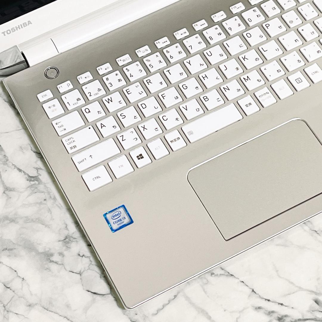 Windows11✨新品爆速SSD薄型ゴールドノートパソコン✨カメラ オフィス付