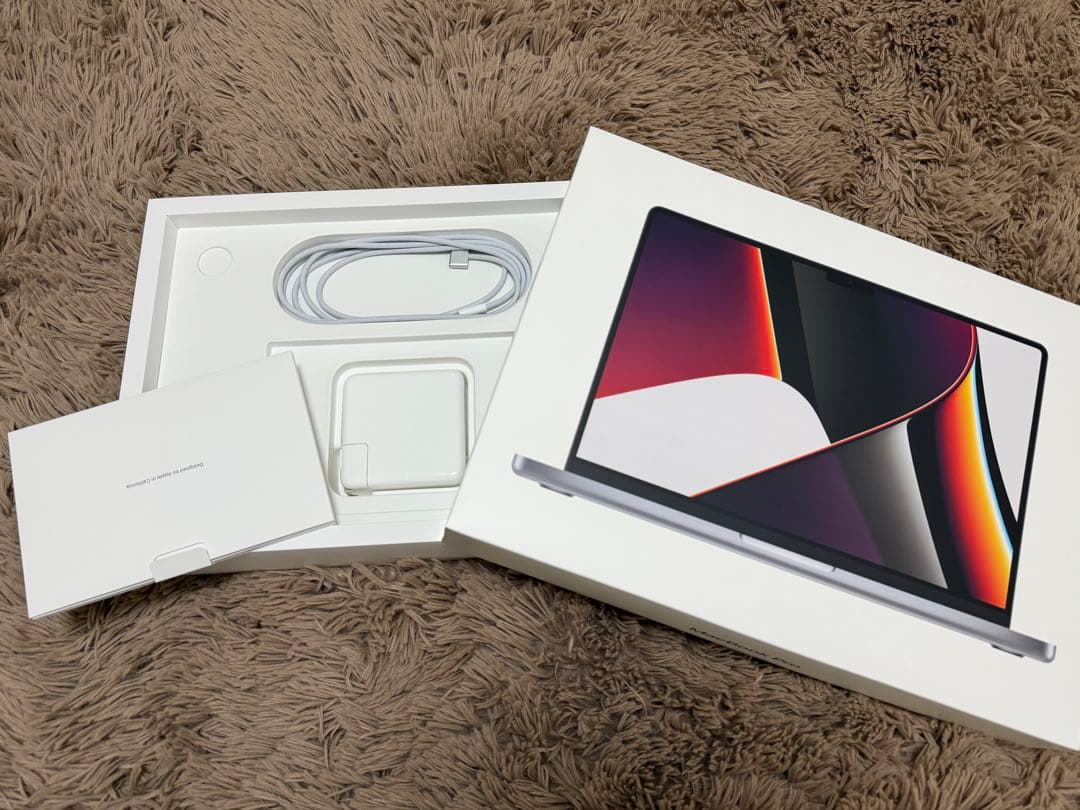 Macbook Pro M1MAX メモリ64GB SSD512GB