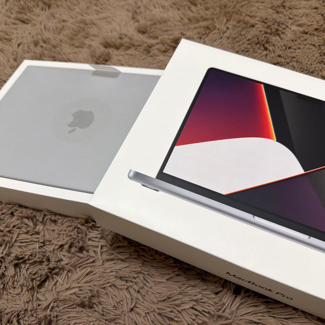 Macbook Pro M1MAX メモリ64GB SSD512GB