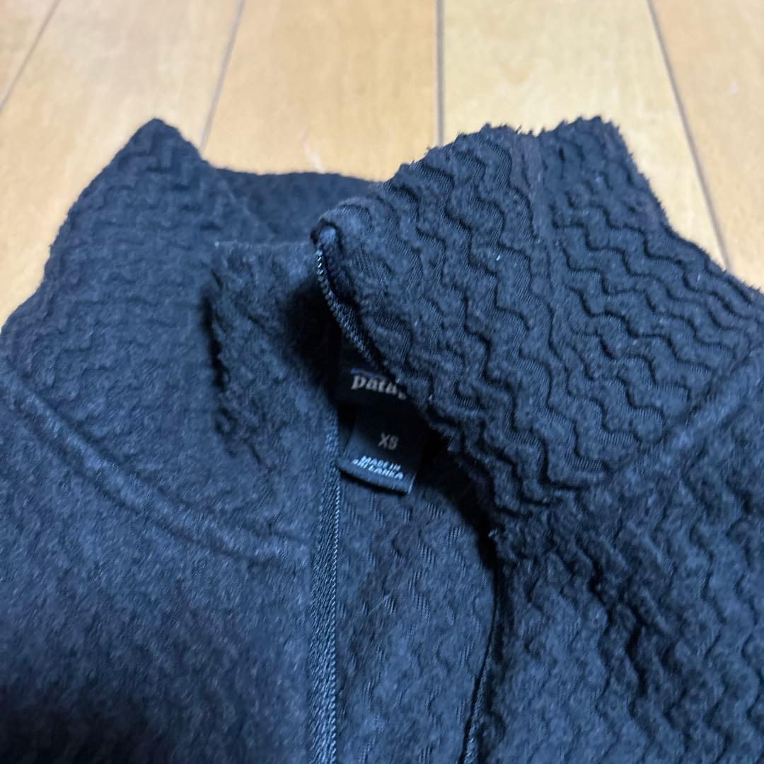 patagonia パタゴニア R1 エア ハーフジップ