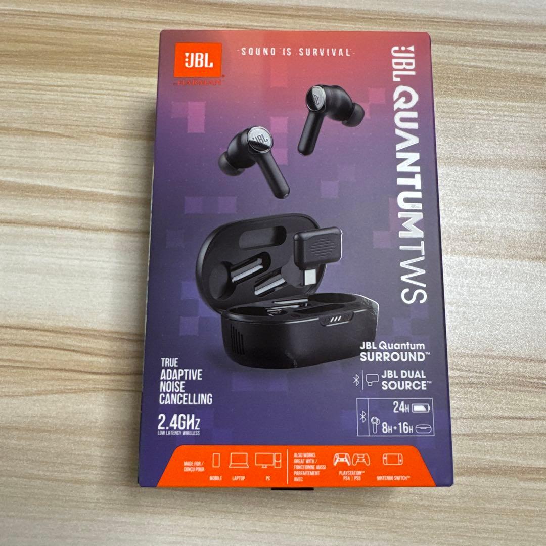 新品未開封 JBL Quantum TWS BLKワイヤレスイヤフォン