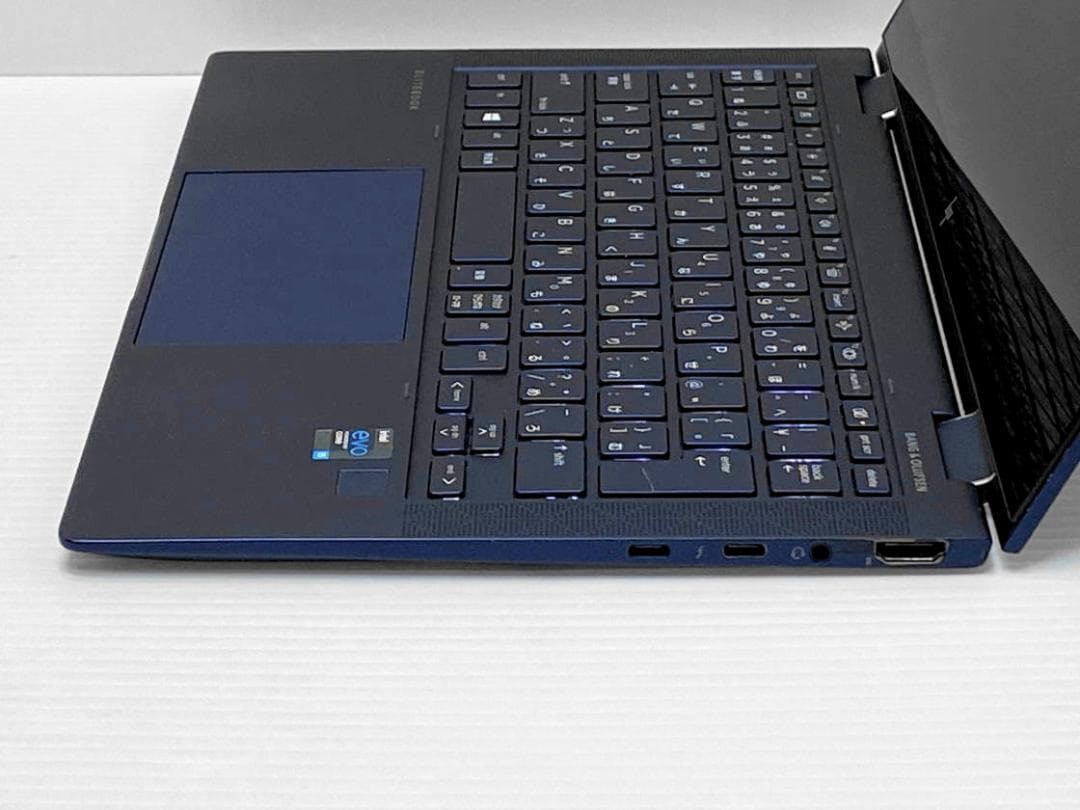 LTE対応 Dragonfly G2 Core i5 新品NVMe256GB