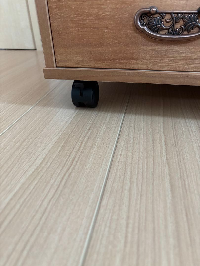 [スマイル]桐ダンス　チェスト5段　キャスター付き