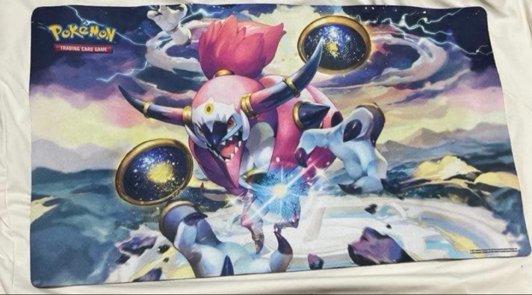 海外公式　ポケモンカード　フーパ　プレイマット amii. ケース