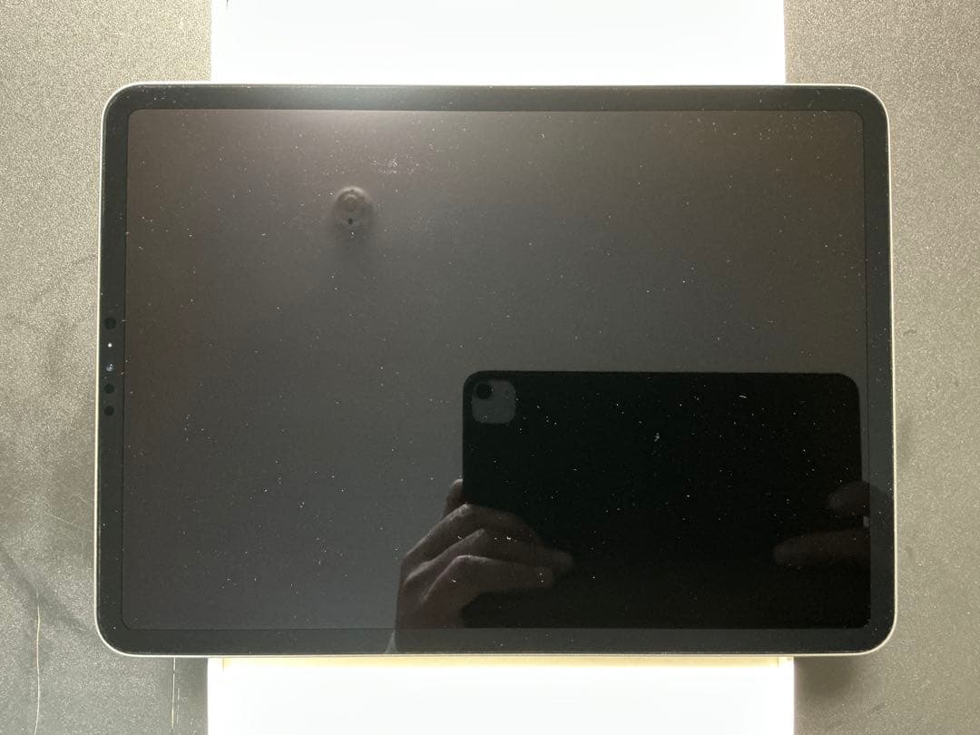 ★美品iPadPro 11インチ　第2世代　128GB WiFi バッテリ88％