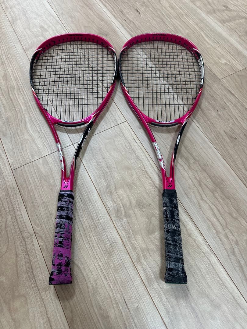 ヨネックス　ナノフォース8V Rev マゼンタ　2本セット