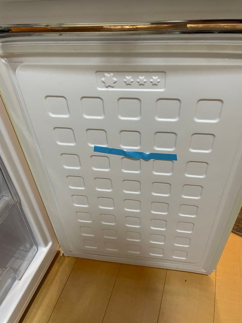 アイリスオーヤマ　レトロ冷蔵庫　130L