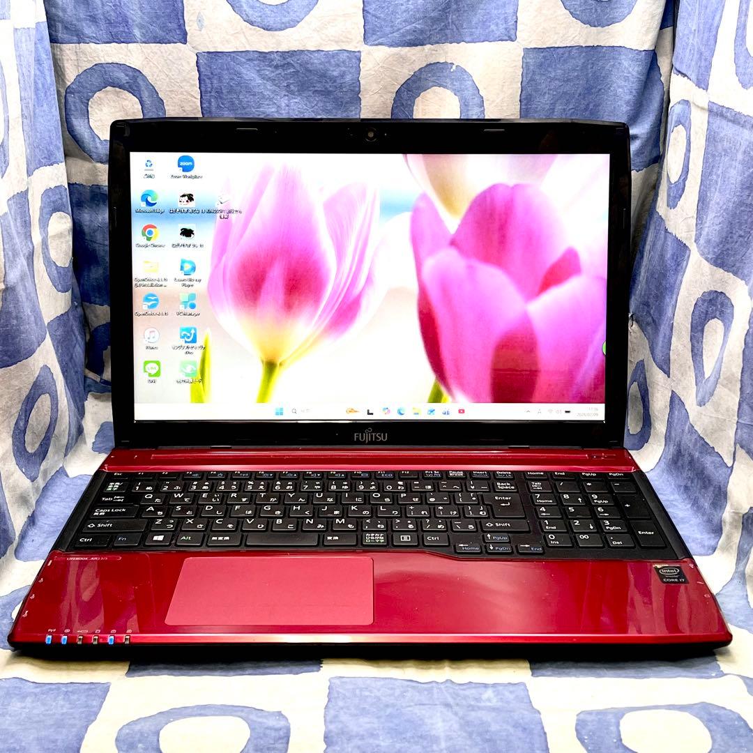 爆速SSD512G☆i7☆大人気赤ノートパソコン♪ブルーレイ&カメラ！Win11