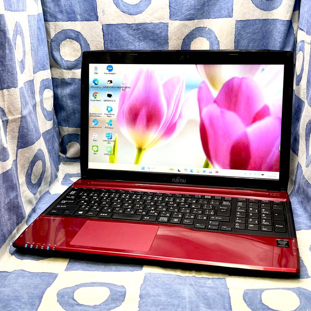 爆速SSD512G☆i7☆大人気赤ノートパソコン♪ブルーレイ&カメラ！Win11