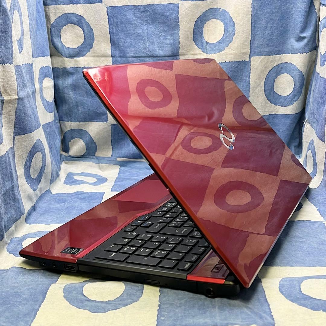 爆速SSD512G☆i7☆大人気赤ノートパソコン♪ブルーレイ&カメラ！Win11