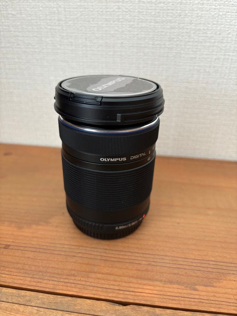 【未使用】OLYMPUS 40-150mm f/4.0-5.6 R ズームレンズ