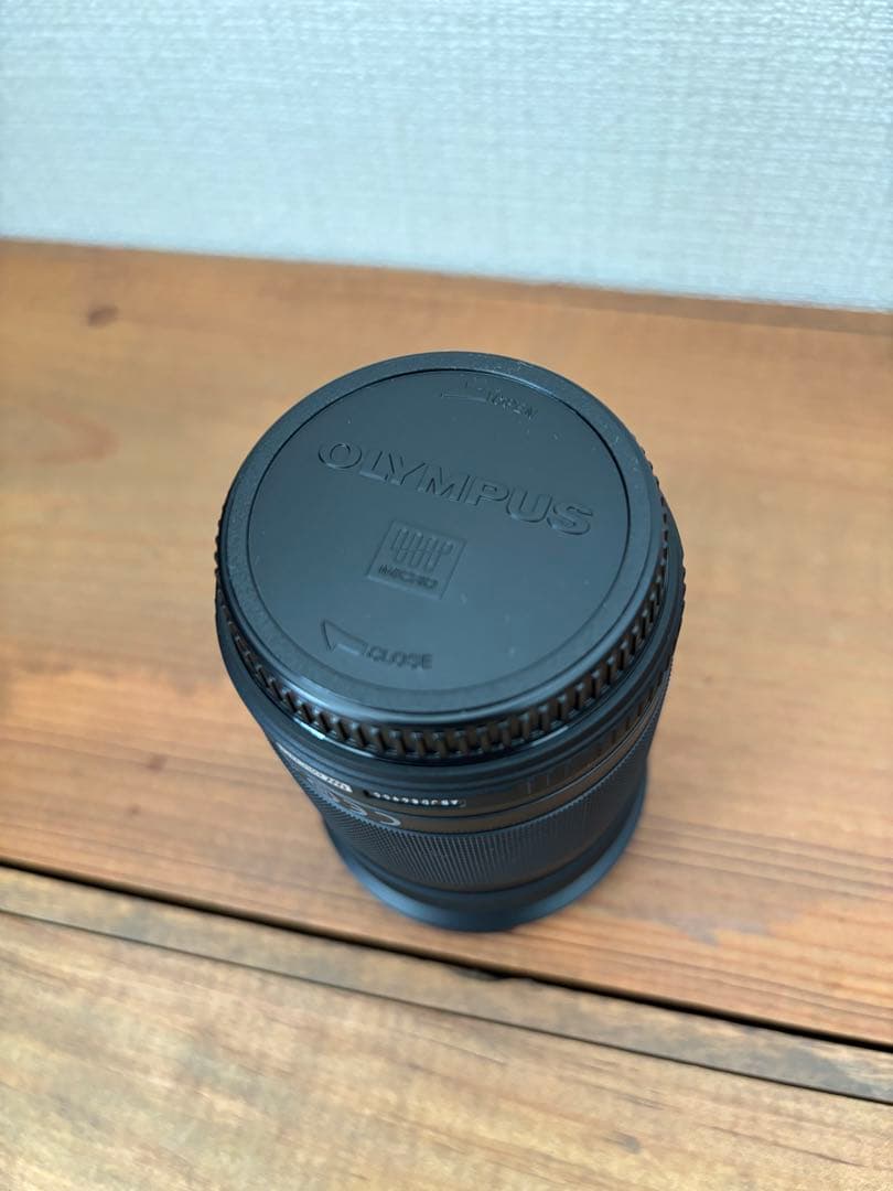 【未使用】OLYMPUS 40-150mm f/4.0-5.6 R ズームレンズ