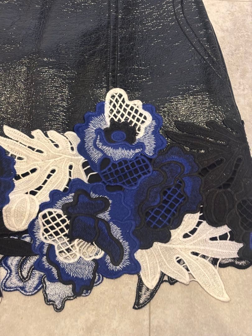 3.1 PHILLIP LIM ビニールレーススカート