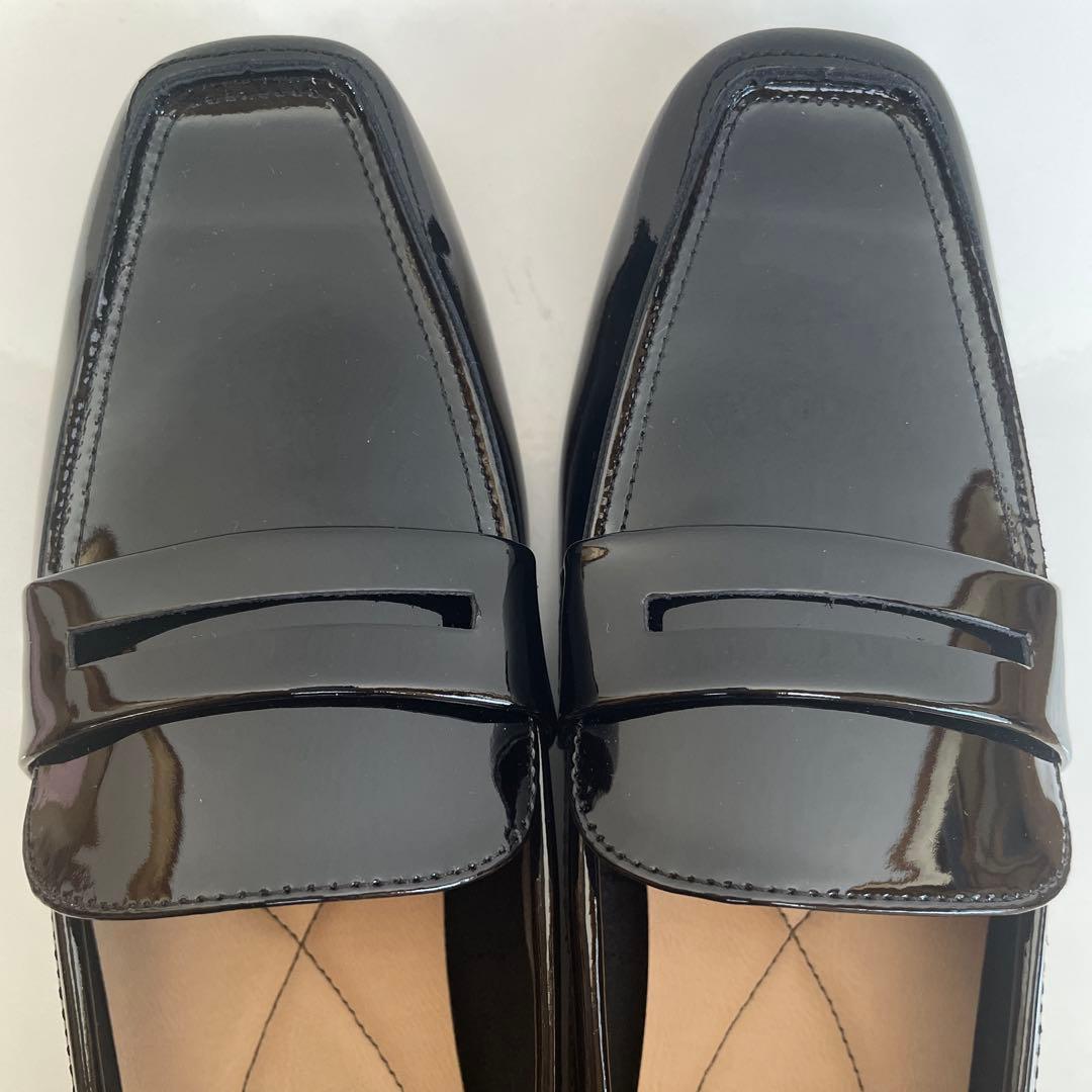 【新品】DIANA ダイアナ エナメル フラットシューズ ローファー 24.5