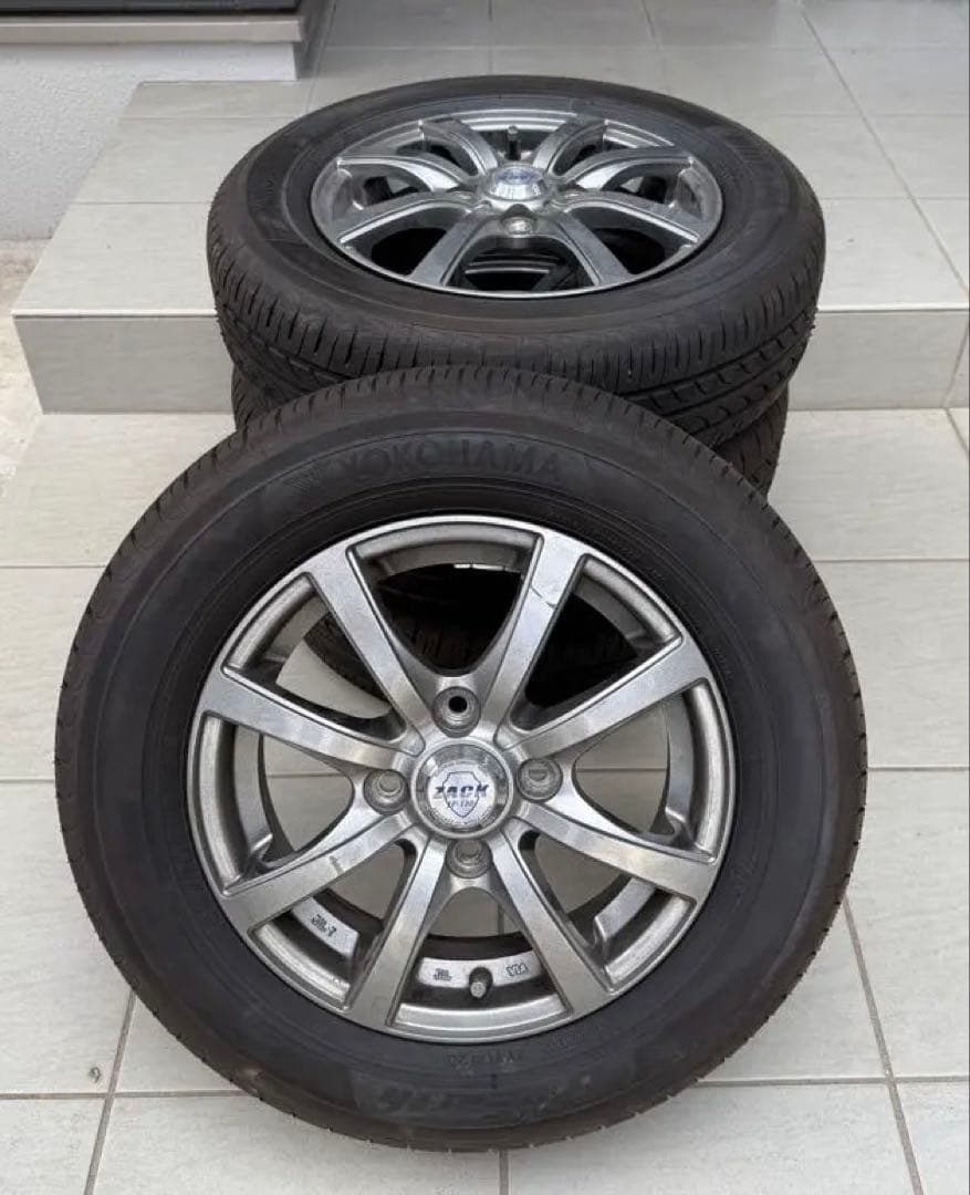 美品　軽用　タイヤホイル４本セット